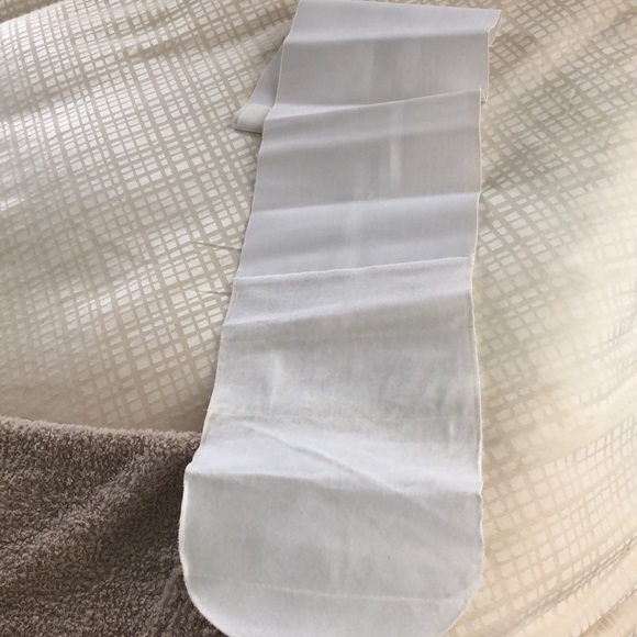 Postpartum binder in White Maternity Belt Girdle - Picture 4 of 4